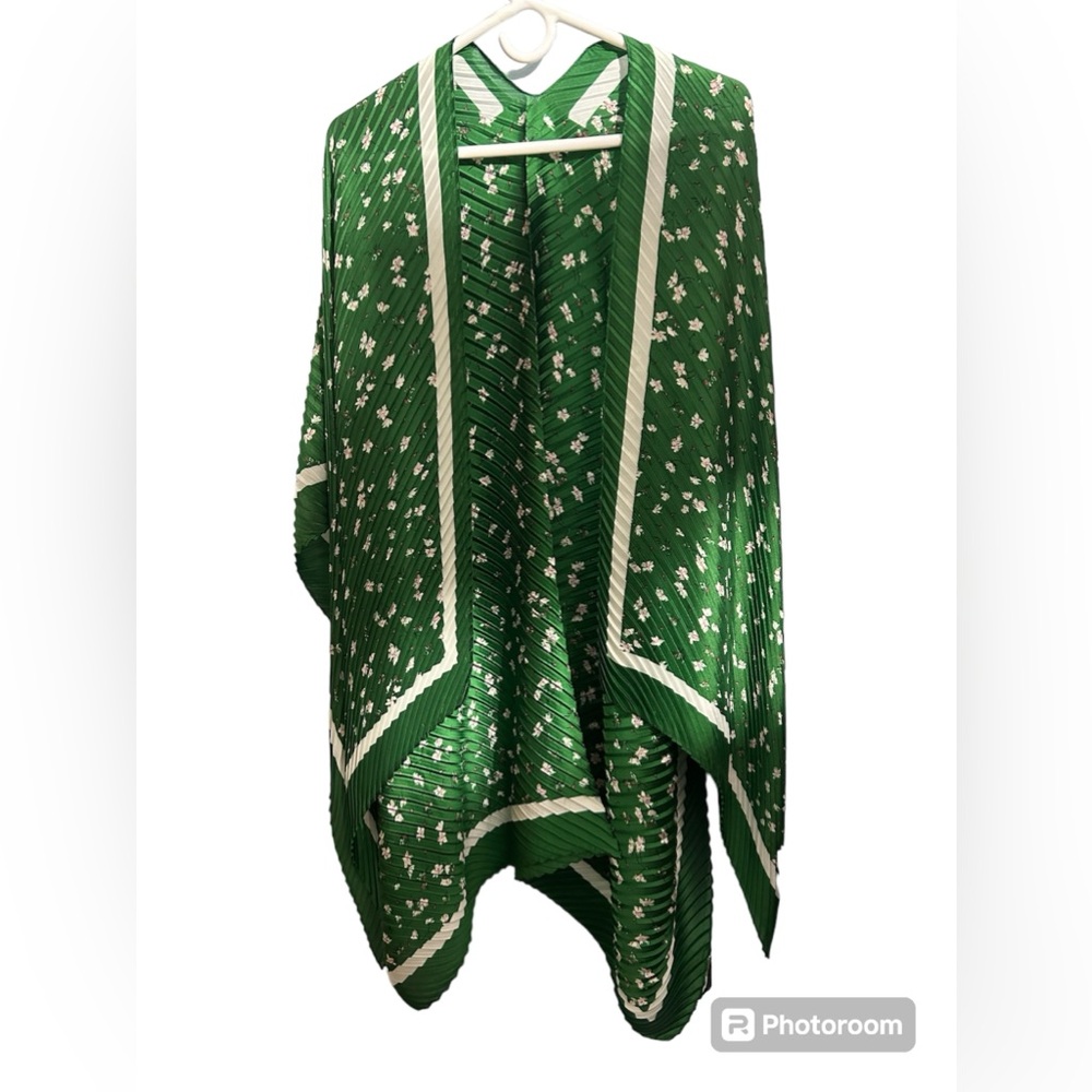 Banana Republic Green Floral Pleated Crinkle Wrap Shawl Kimono SZ OS NWT - Picture 2 of 6